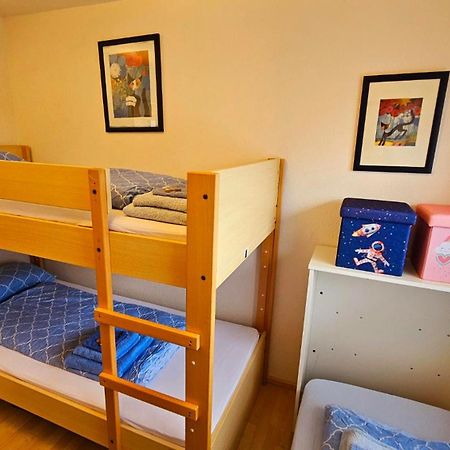 Ferienwohnung Rheinblick In Buesingen -Keine Monteure- Busingen Bagian luar foto